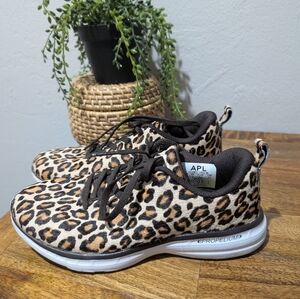 APL Women's Iconic Pro Leopard-Print Calf Hair‎ Sneakers Size 5.5